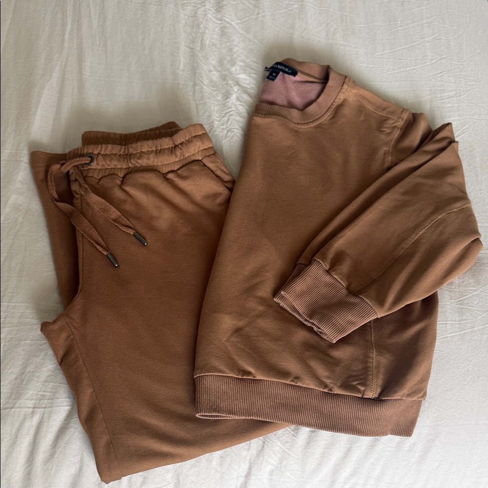 Banana Republic Loungewear Set